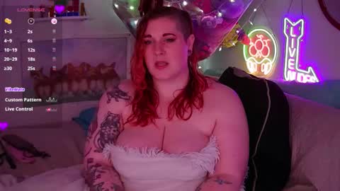 Opal online show from 10-25-25, 07:16