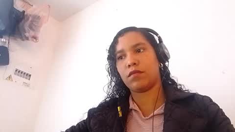 Snapshot of opaltisdale chatting on 02-20-26, 04:07 Lidi online show from 02-20-26, 04:07