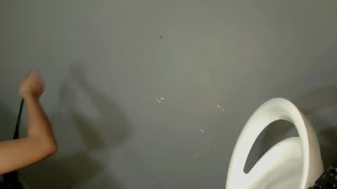 Snapshot of open_for_sin chatting on 11-06-25, 02:07 ARA online show from 11-06-25, 02:07