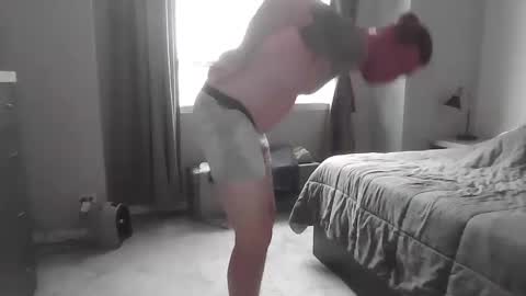 open_torequest online show from 11-25-25, 08:09