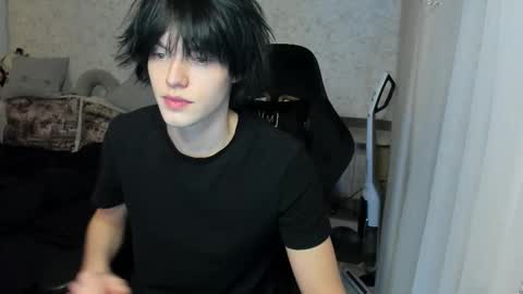 Bella and John online show from 01-12-26, 05:34