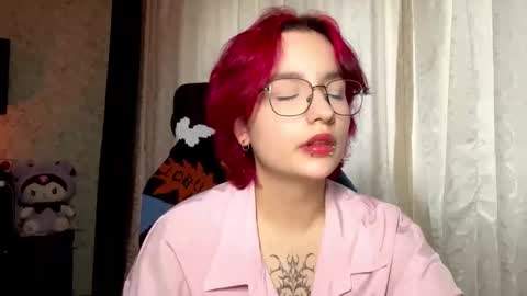 Thea online show from 10-20-25, 01:22