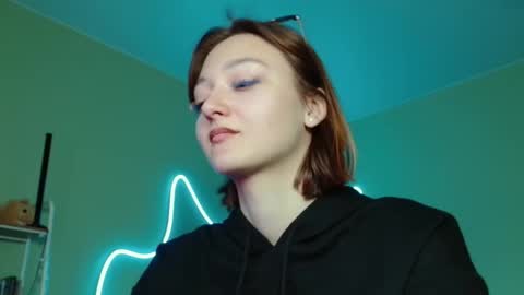 Melani  online show from 10-21-25, 10:16