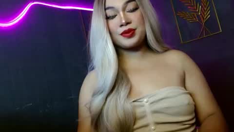 anura online show from 12-04-25, 03:27