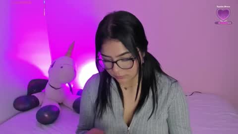 Snapshot of oriana_guzman chatting on 10-23-25, 11:46 Miss Guzman online show from 10-23-25, 11:46