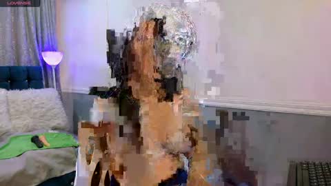 Oriana  online show from 10-07-25, 12:35