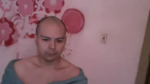 Snapshot of orlando_32 chatting on 01-19-25, 09:02 Nico online show from 01-19-25, 09:02