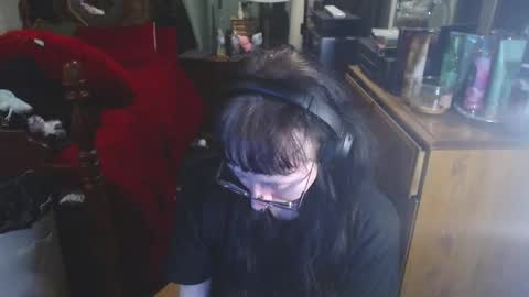 Snapshot of orookun chatting on 10-29-25, 11:39 orookun online show from 10-29-25, 11:39