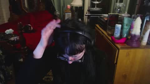 Snapshot of orookun chatting on 11-24-25, 10:53 orookun online show from 11-24-25, 10:53