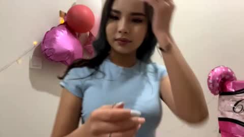 Snapshot of orphaajayi chatting on 10-08-25, 09:12 Angel online show from 10-08-25, 09:12