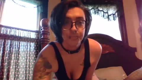 Snapshot of orphyx chatting on 12-30-24, 08:15 Entropy online show from 12-30-24, 08:15