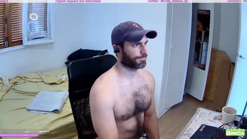 Snapshot of osito_blanco chatting on 01-30-25, 06:32 Osito Blanco online show from 01-30-25, 06:32