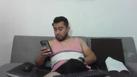 Snapshot of oskregal chatting on 11-07-25, 02:00 oskregal online show from 11-07-25, 02:00