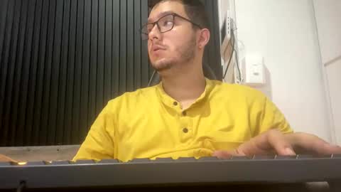 juan online show from 10-24-25, 03:03