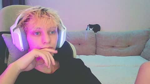 Ostin online show from 12-28-24, 02:21