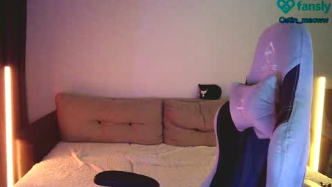 Ostin online show from 02-24-25, 01:21
