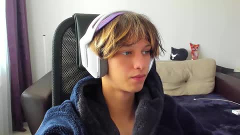 Ostin online show from 10-13-25, 07:41