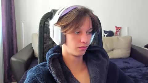 Ostin online show from 10-21-25, 10:16