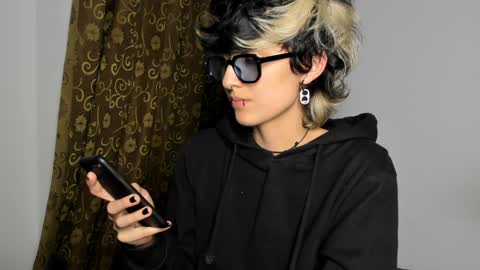 Snapshot of ottoyan_ chatting on 12-09-24, 11:13 Otto 3 online show from 12-09-24, 11:13