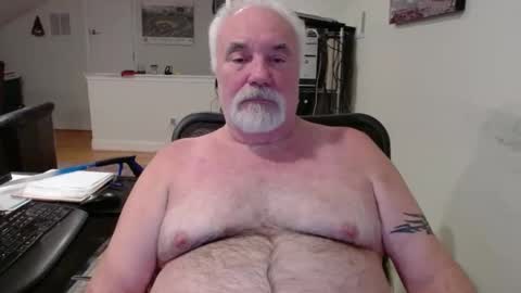 Snapshot of ouqtur chatting on 10-19-25, 07:09 ouqtur online show from 10-19-25, 07:09