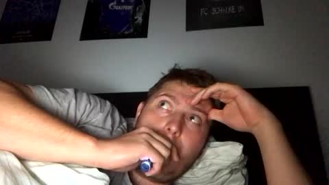 Snapshot of outflayd chatting on 11-13-25, 12:09 outflayd online show from 11-13-25, 12:09