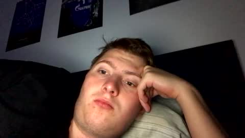 Snapshot of outflayd chatting on 11-24-25, 11:26 outflayd online show from 11-24-25, 11:26