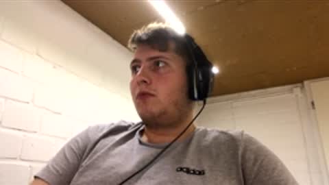 Snapshot of outflayd chatting on 11-29-25, 10:13 outflayd online show from 11-29-25, 10:13