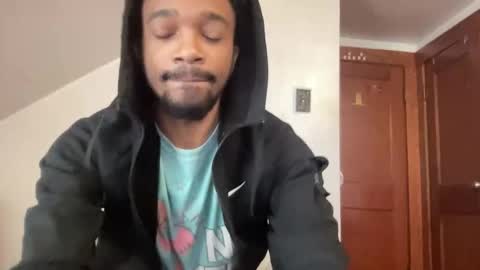 outofhisleague_ online show from 11-18-25, 04:44