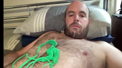 Snapshot of owenfn2 chatting on 03-11-25, 07:15 Owen2022 online show from 03-11-25, 07:15