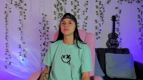 Owen foxx online show from 11-11-25, 01:55