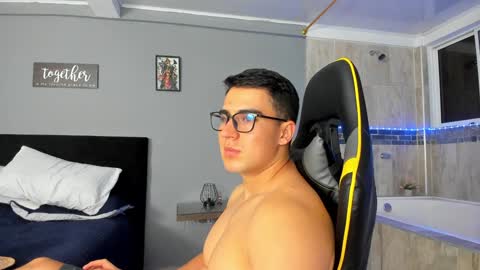 Owen online show from 01-14-25, 01:58