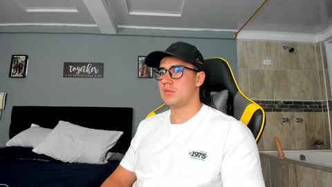 Owen online show from 01-19-25, 06:20