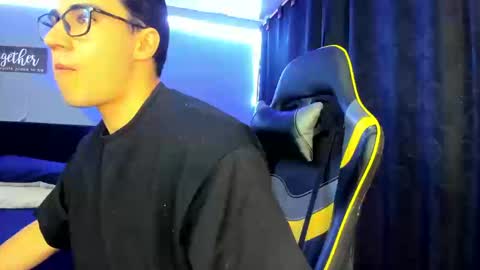 Owen online show from 09-28-25, 01:11