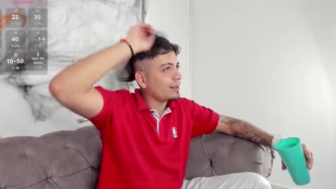 Snapshot of owensttone chatting on 10-17-25, 04:37 O W E N - S T O N E online show from 10-17-25, 04:37