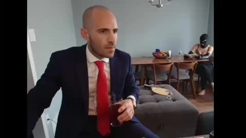 Snapshot of owner_and_asset chatting on 03-17-26, 03:26 Owner Asset online show from 03-17-26, 03:26