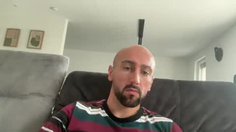 oxlade59 online show from 10-25-25, 11:07