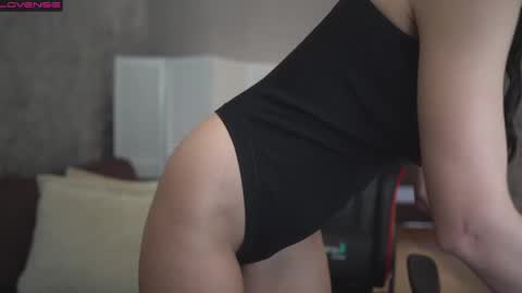 Oxana   Hi friends all my videos are 50 off check my bio online show from 02-27-25, 09:32