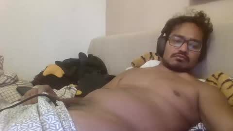 Snapshot of oxxxxxo12 chatting on 11-23-25, 04:51 oxxxxxo12 online show from 11-23-25, 04:51