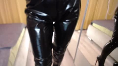 oxyser3nity online show from 12-03-25, 12:47