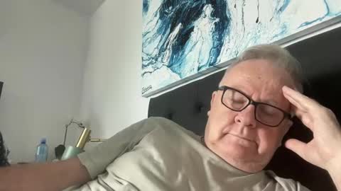 ozhairybearxxxx online show from 03-09-25, 12:53