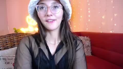 Snapshot of ozzy_clay chatting on 02-20-25, 11:54 ozzy online show from 02-20-25, 11:54