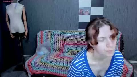 Ella online show from 10-06-25, 07:17