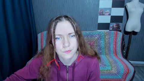 Ella online show from 02-11-26, 07:02