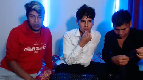 pablitoyarley123 online show from 10-04-25, 11:47