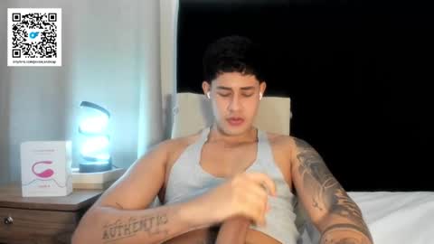 Javi    online show from 10-24-25, 03:25