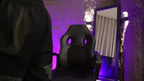 Snapshot of pablo_russoo chatting on 02-16-26, 12:40 pablo online show from 02-16-26, 12:40