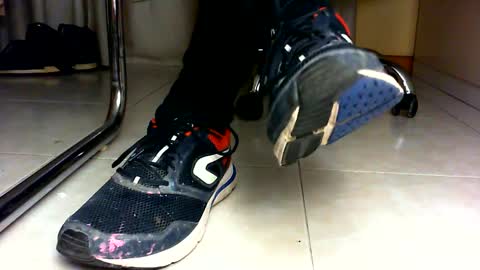 Snapshot of pablomenesssl chatting on 12-22-24, 06:15 Pablo Meness online show from 12-22-24, 06:15