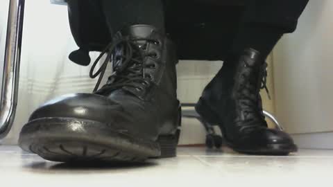 Snapshot of pablomenesssl chatting on 02-03-25, 12:14 Pablo Meness online show from 02-03-25, 12:14