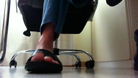 Snapshot of pablomenesssl chatting on 03-06-25, 10:30 Pablo Meness online show from 03-06-25, 10:30