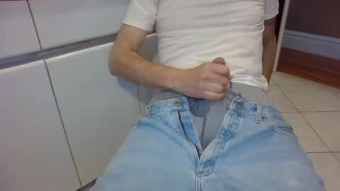 Snapshot of paco15000 chatting on 12-20-24, 02:05 Paco online show from 12-20-24, 02:05